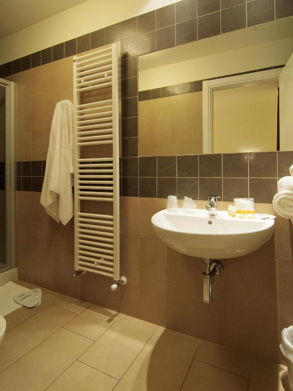 Hotel Cluentum Tolentino Værelse billede